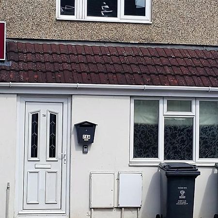 Swindon City Centre Duplex - Entercloud9Sa エクステリア 写真